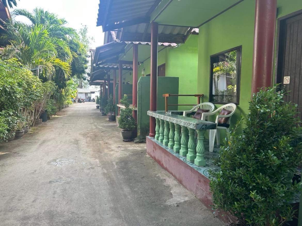 Abc Bungalow Baan Tai Luaran gambar