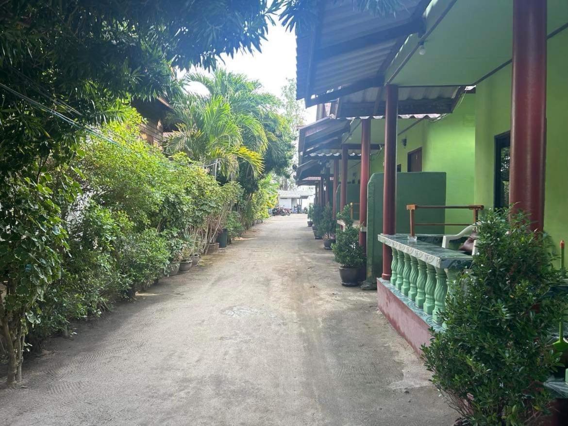 Abc Bungalow Baan Tai Luaran gambar