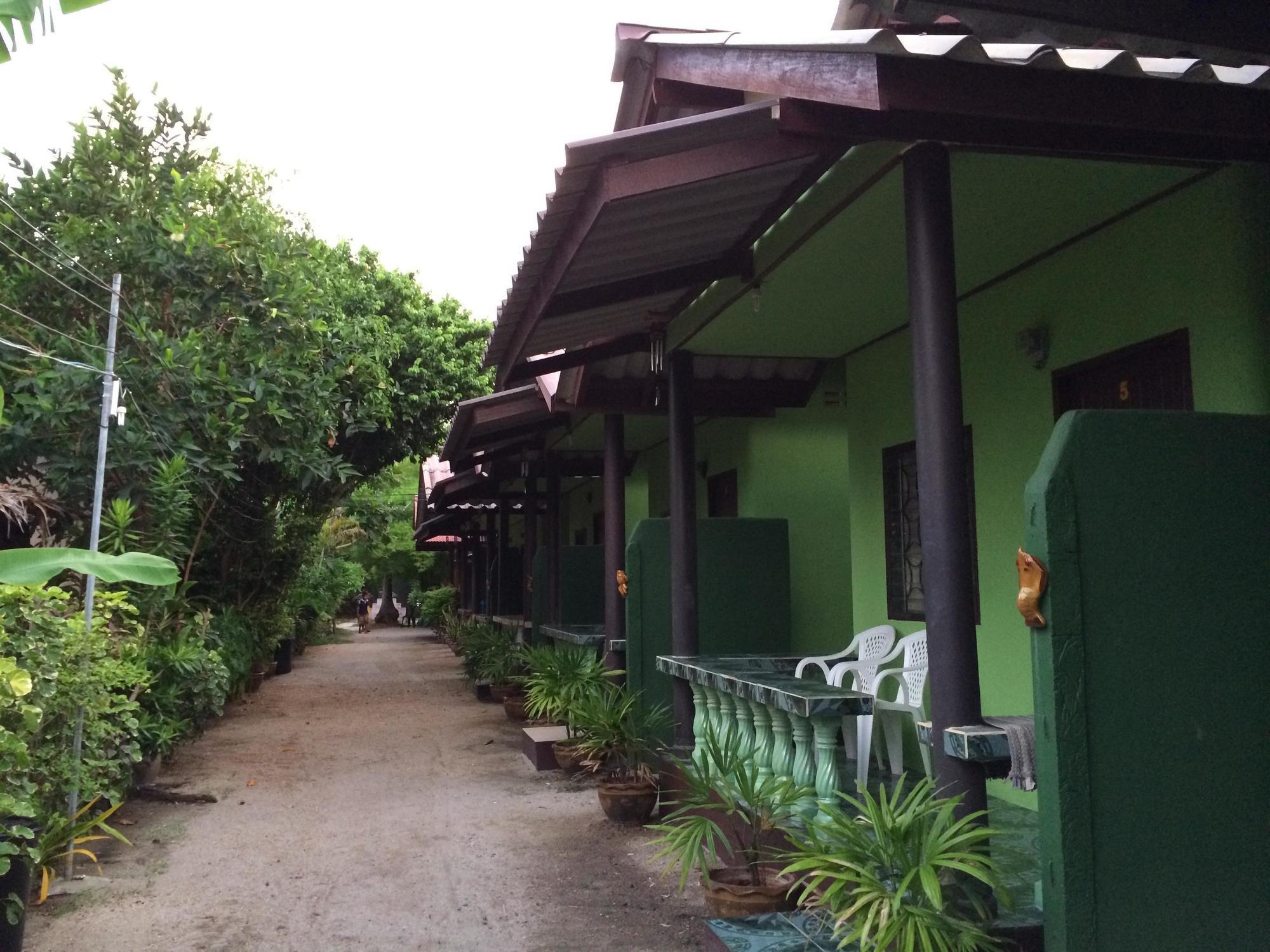 Abc Bungalow Baan Tai Luaran gambar
