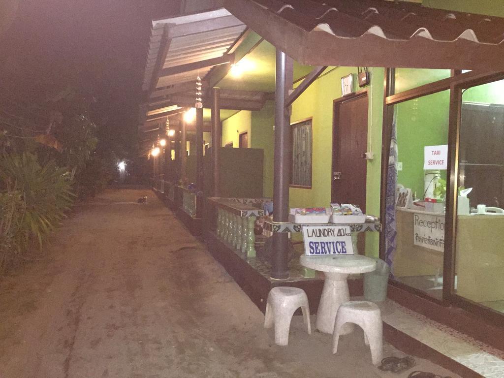 Abc Bungalow Baan Tai Luaran gambar
