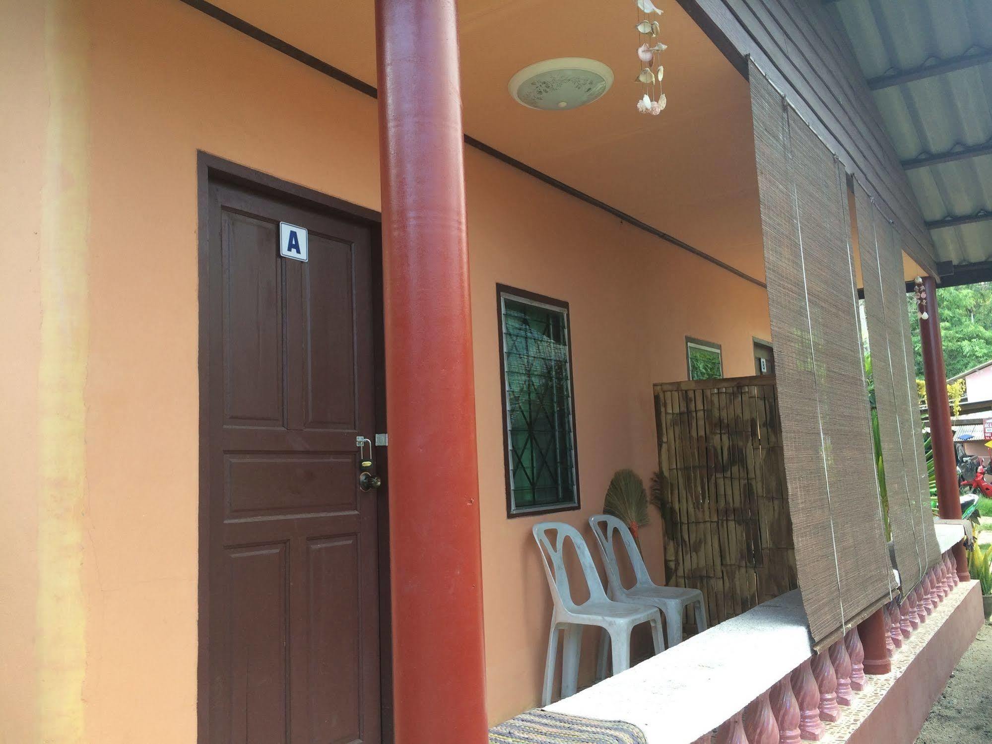 Abc Bungalow Baan Tai Luaran gambar
